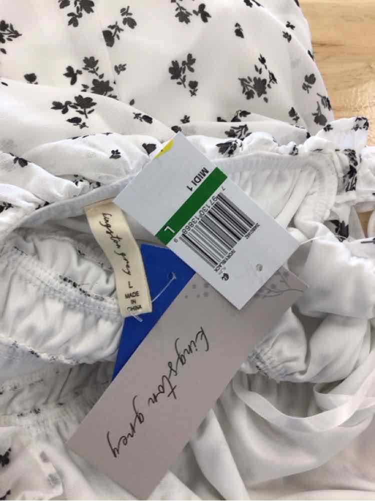 kingston grey Size L White New Dress
