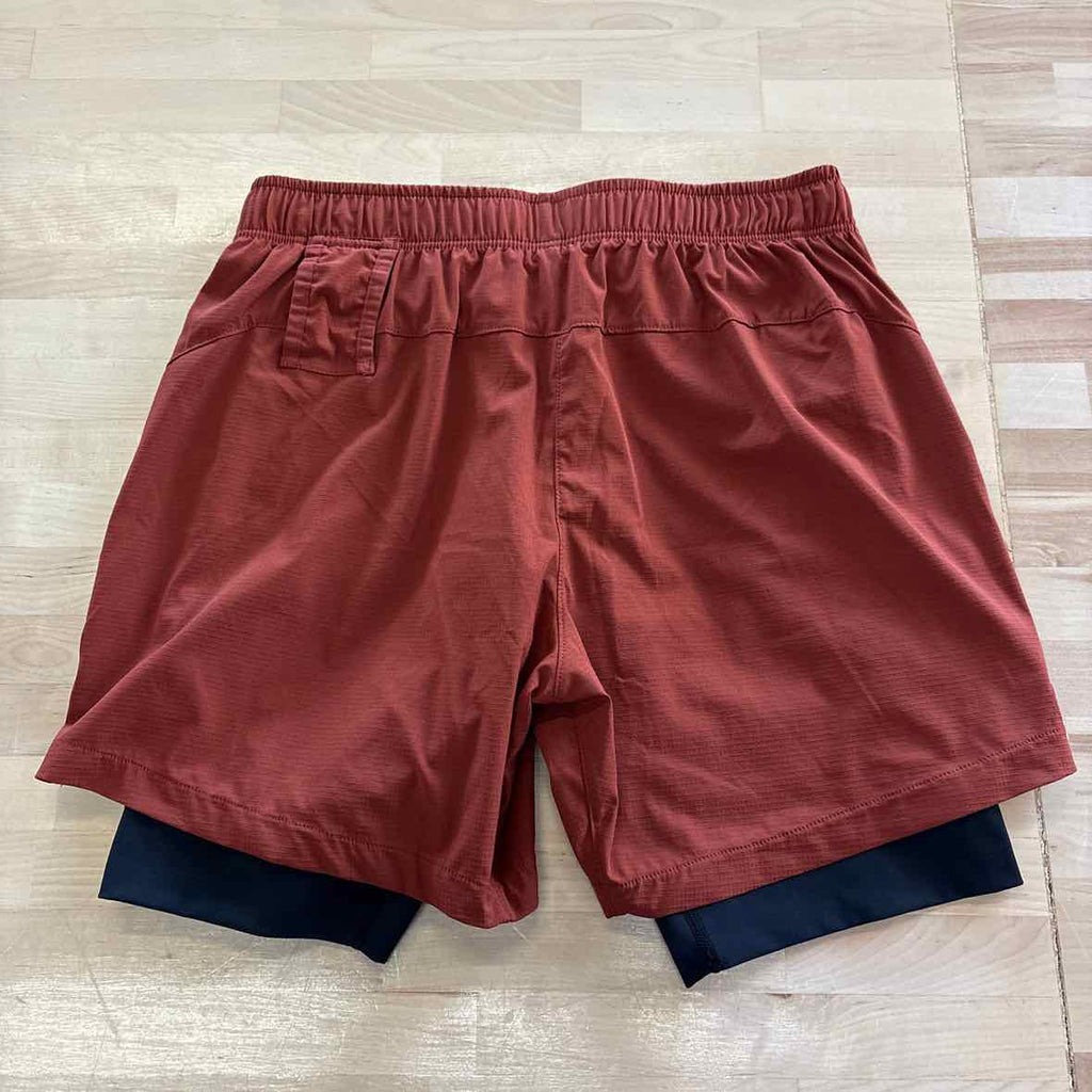 ASRV Size M Red MENS Athletic Shorts