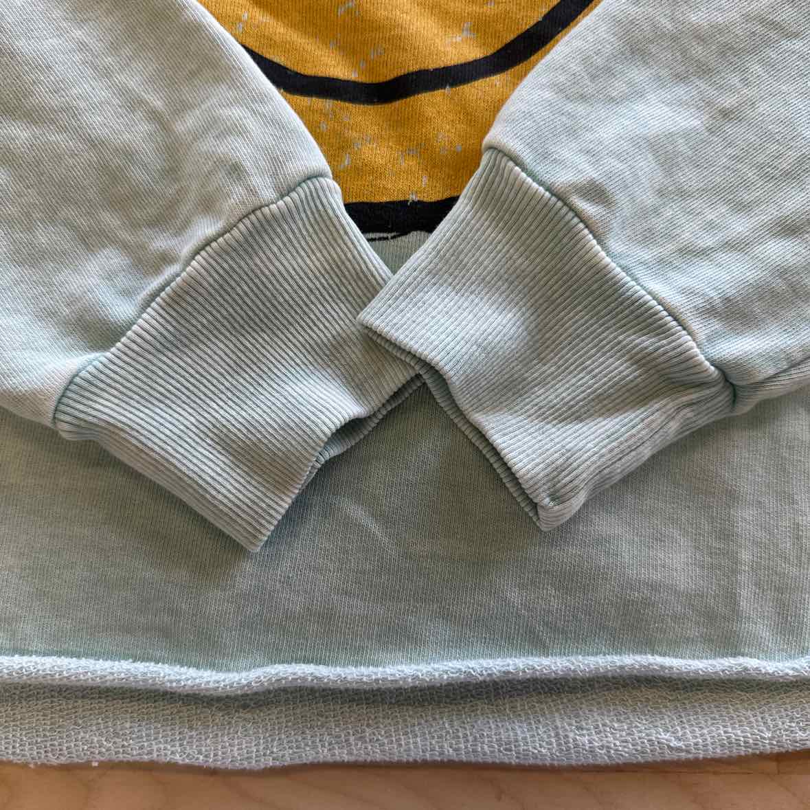 Love Vintage Size M Green Sweater