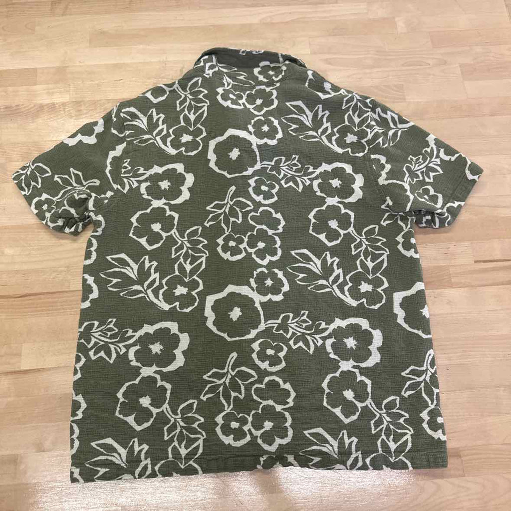 common people Size M White & Green Button Down Shirt