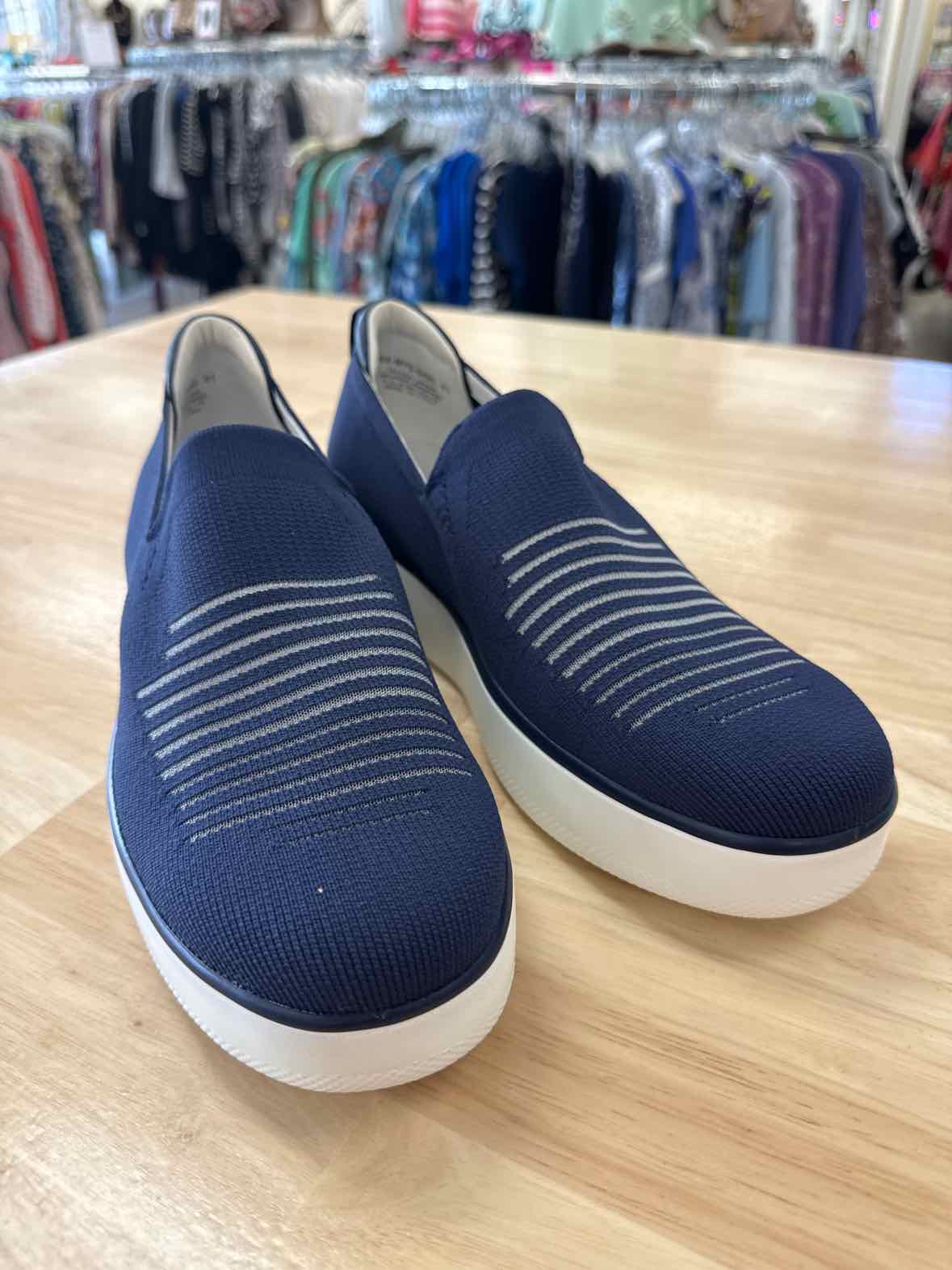 Alegria Traq Mystiq Size 10.5 Blue New Slip On