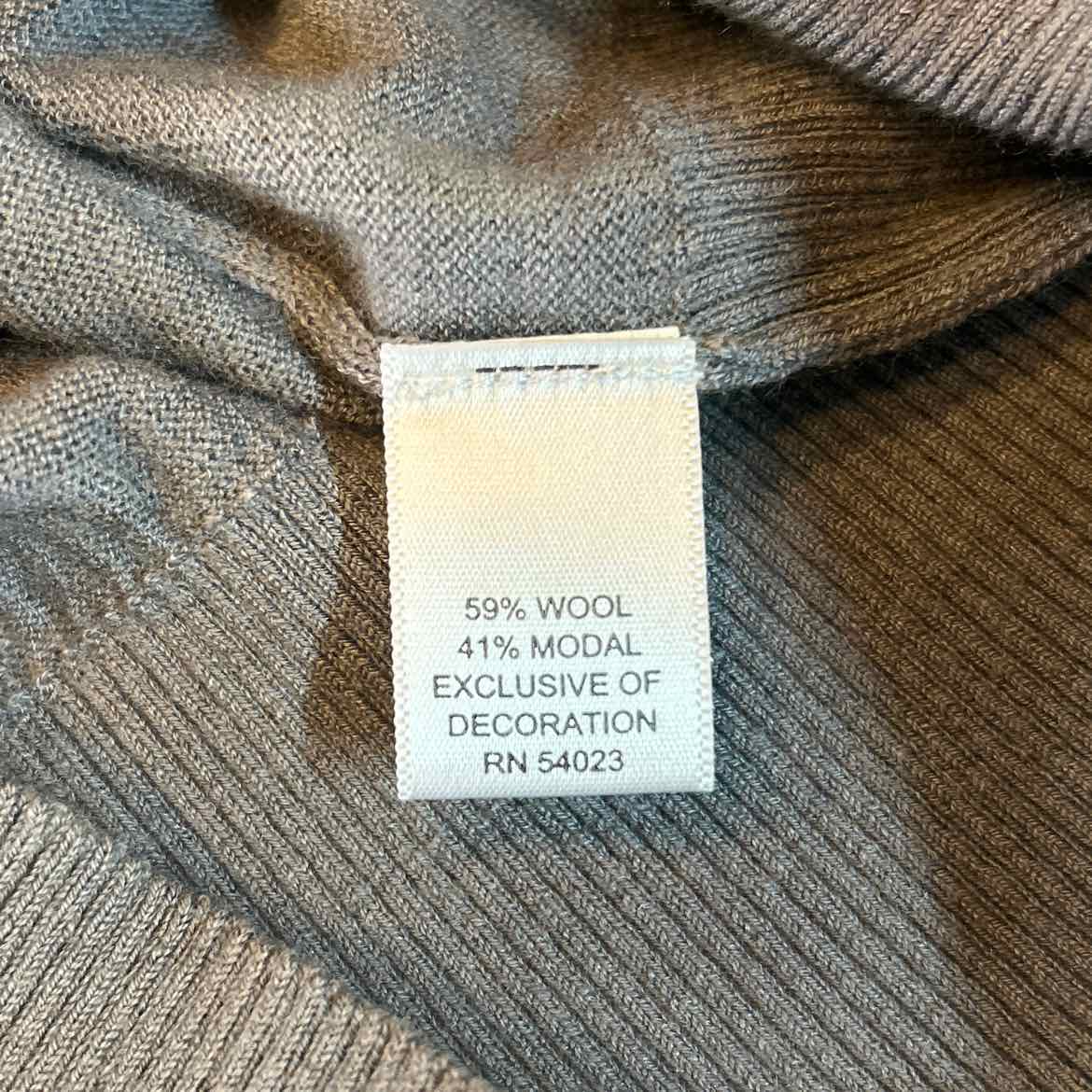 Banana Republic Size S Grey Preloved Sweater