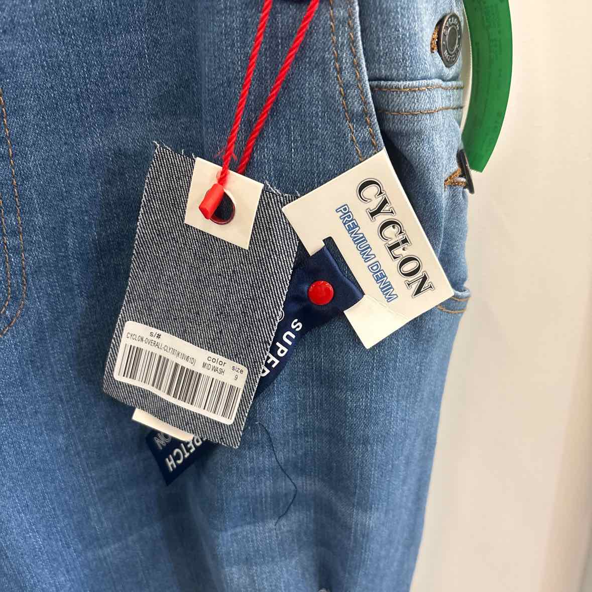 Cyclone Size 9 Denim Preloved Overalls