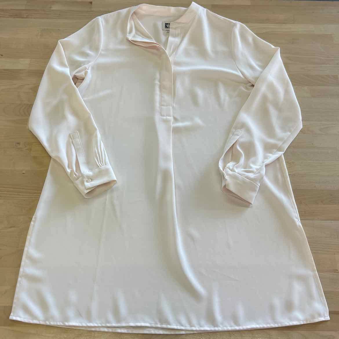 Anne Klein Size M Pink Dress