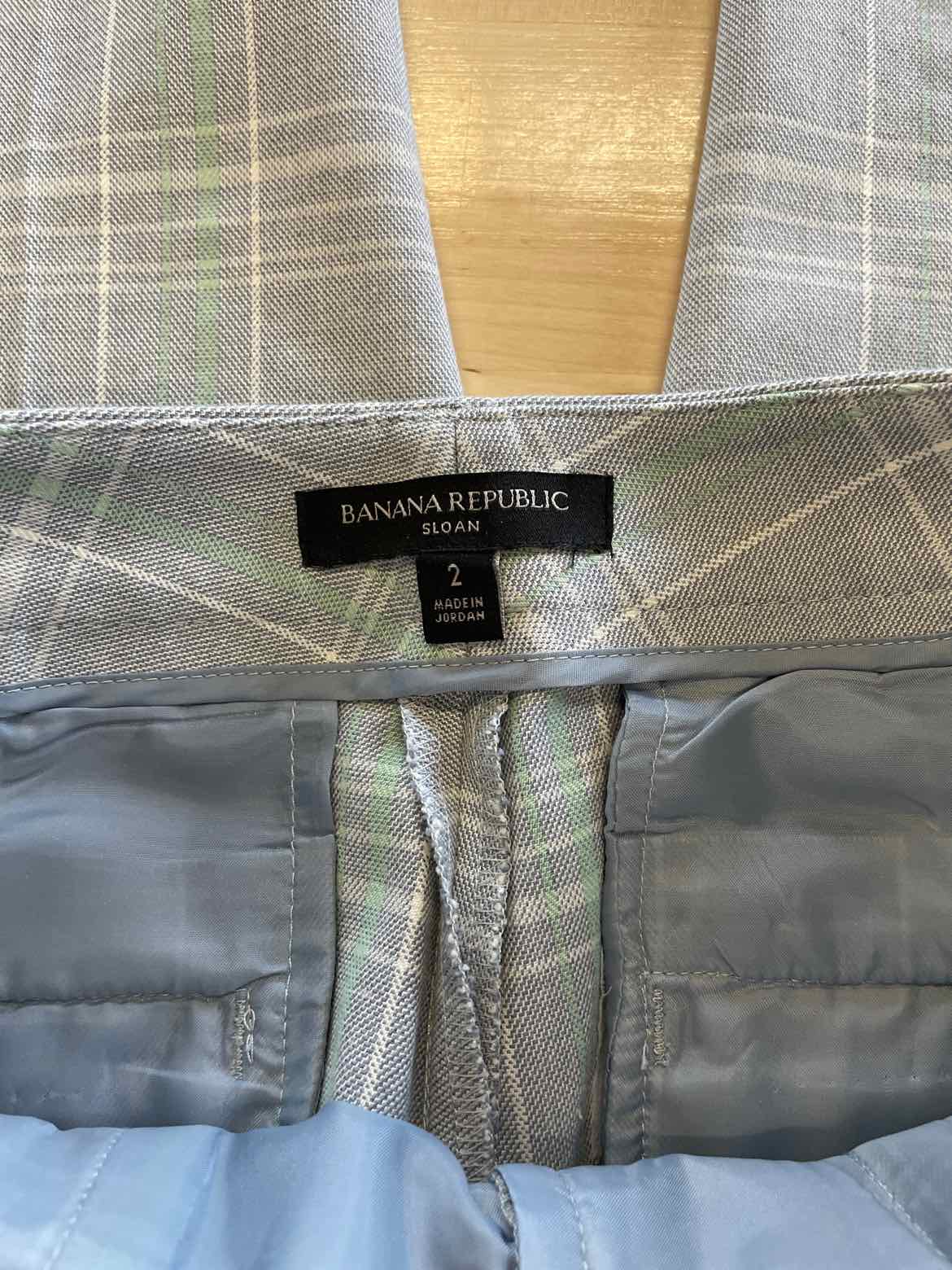 Banana Republic Size 2 Gray Pants