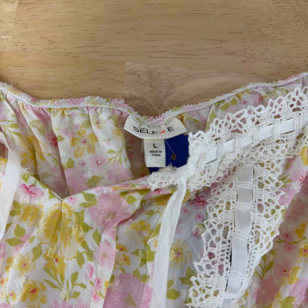 Self E Size L Self Esteem Floral Short Sleeve Peasant Blouse