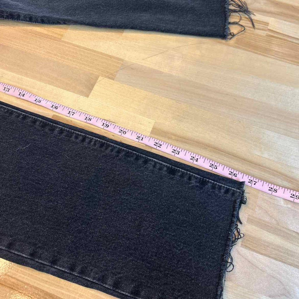 Levi's Size 23 Black Denim Preloved Jeans