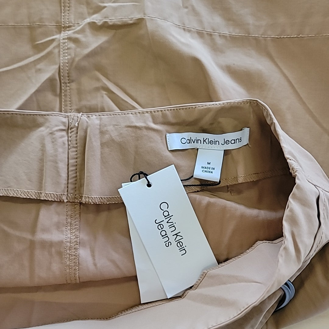 Calvin Klein Size M Tan Skirt