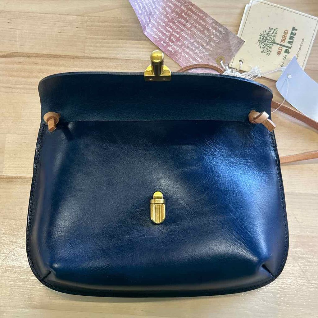 Old Trend Blue crossbody Leather Handbag