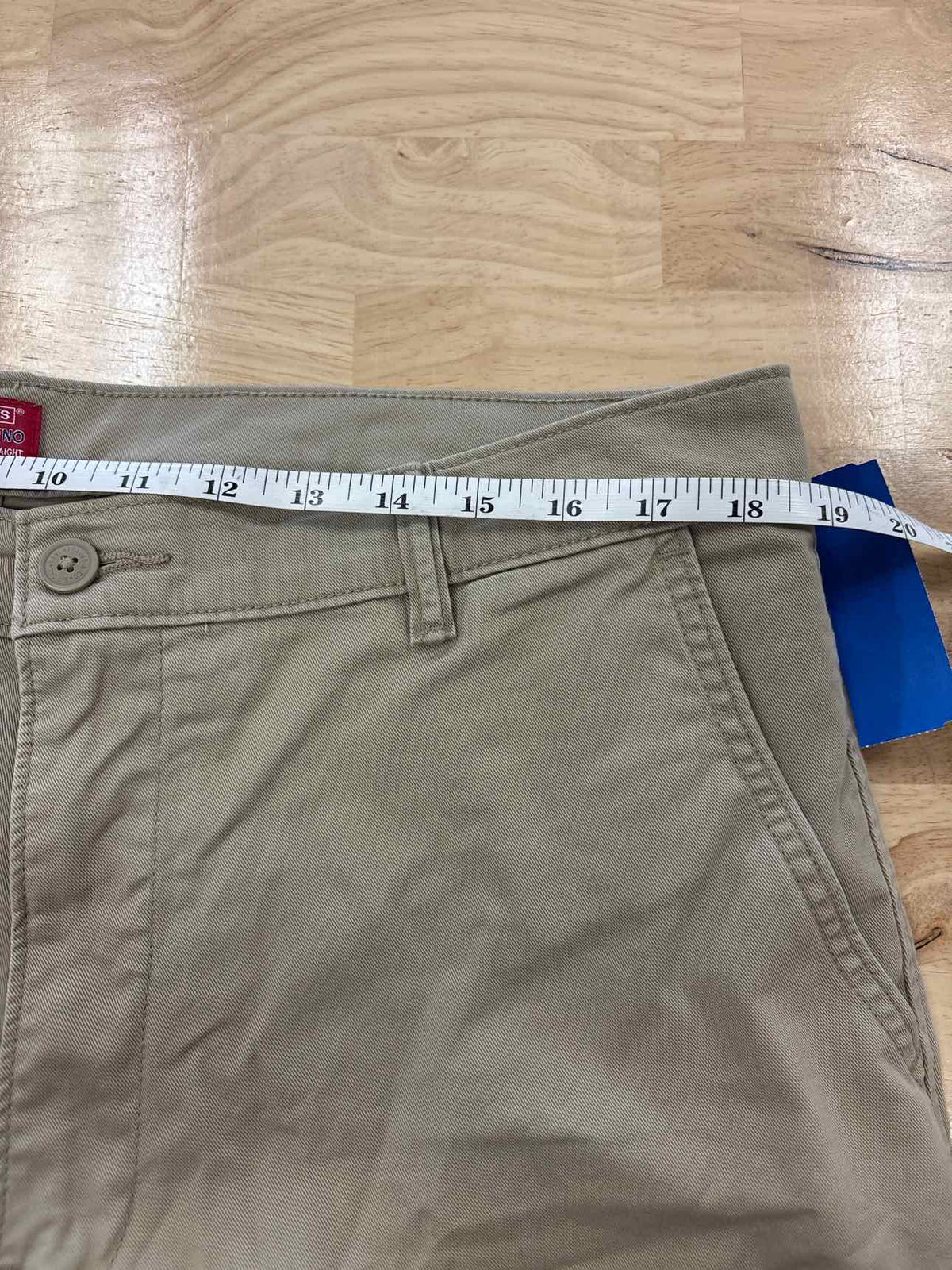 Levi's Size 36x32 Khaki MENS Pants