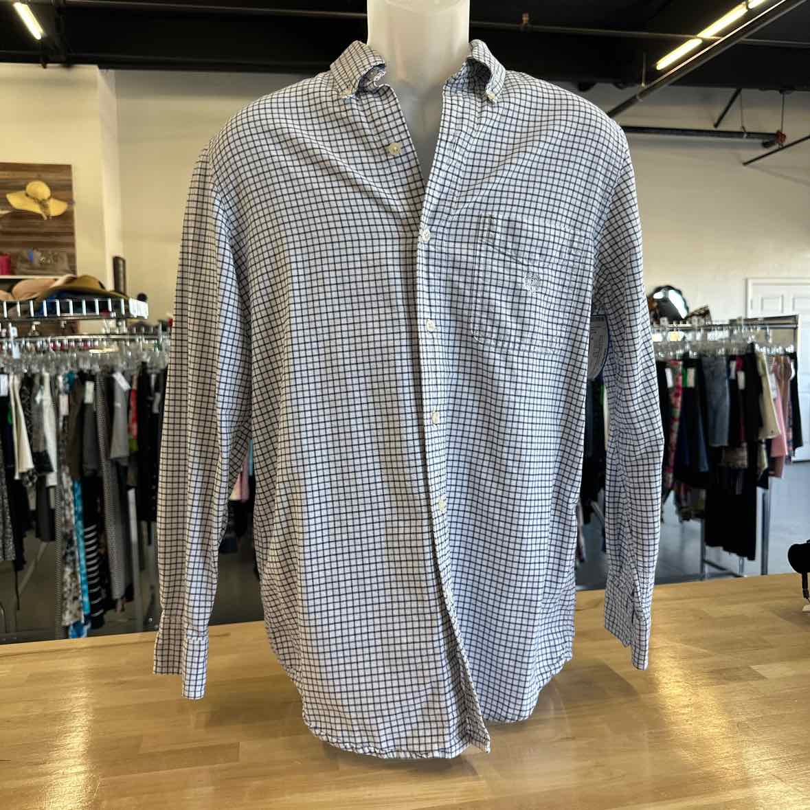 Chaps Men's Size S white blue MENS Button Down Shirt