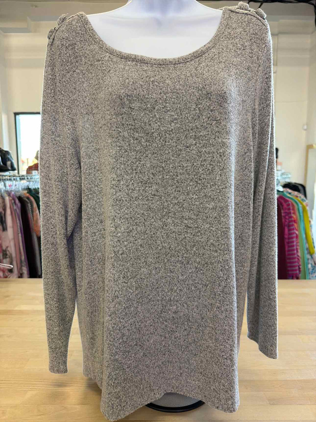 89th & Madison Size L Gray Long Sleeve