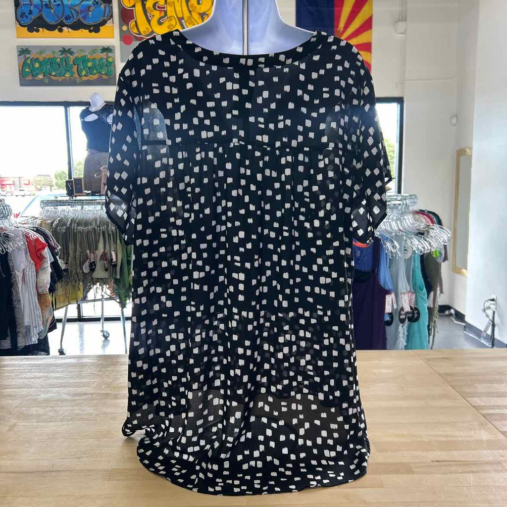 Torrid Size 2 Black Preloved Sleeveless