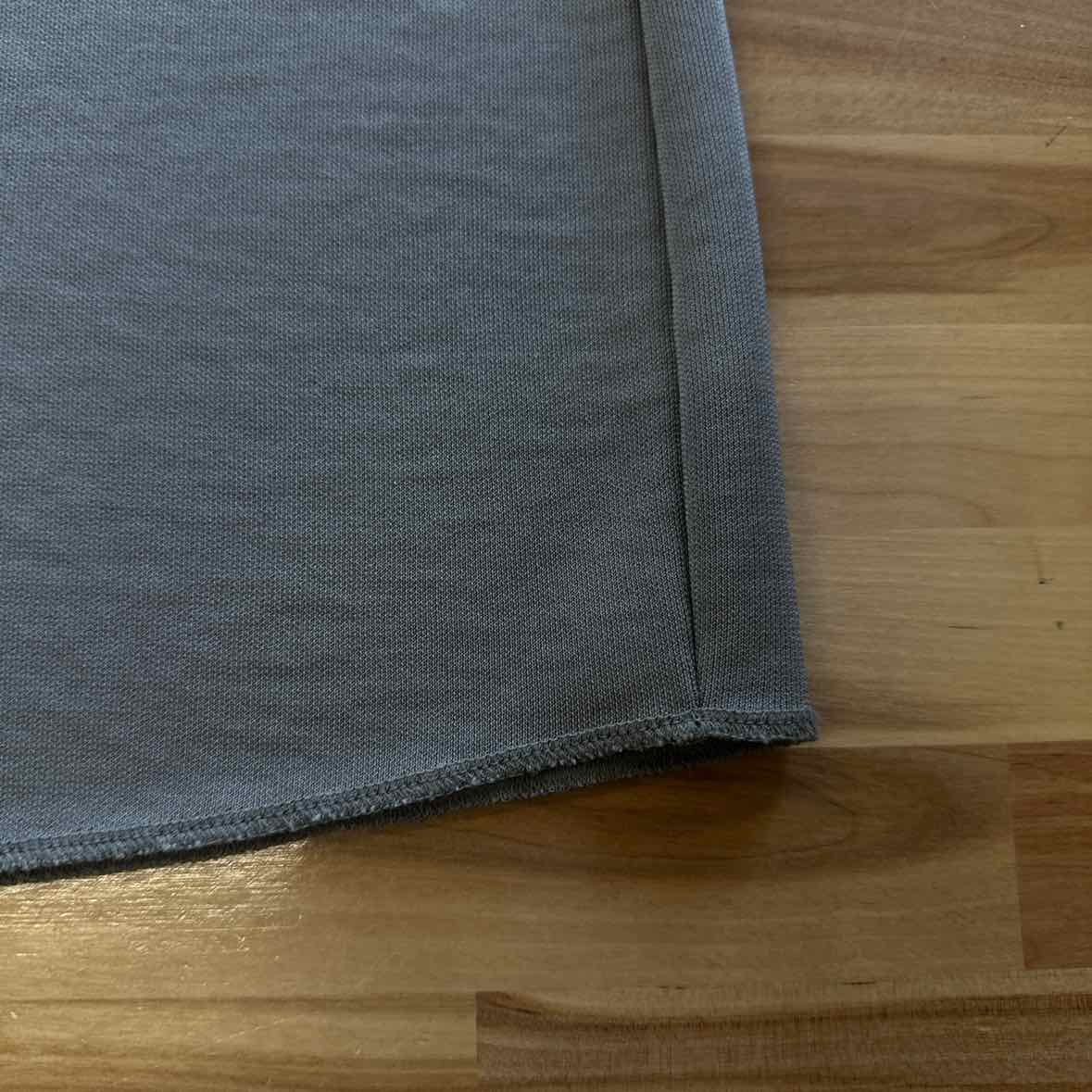 Old Navy Size M Gray Skirt