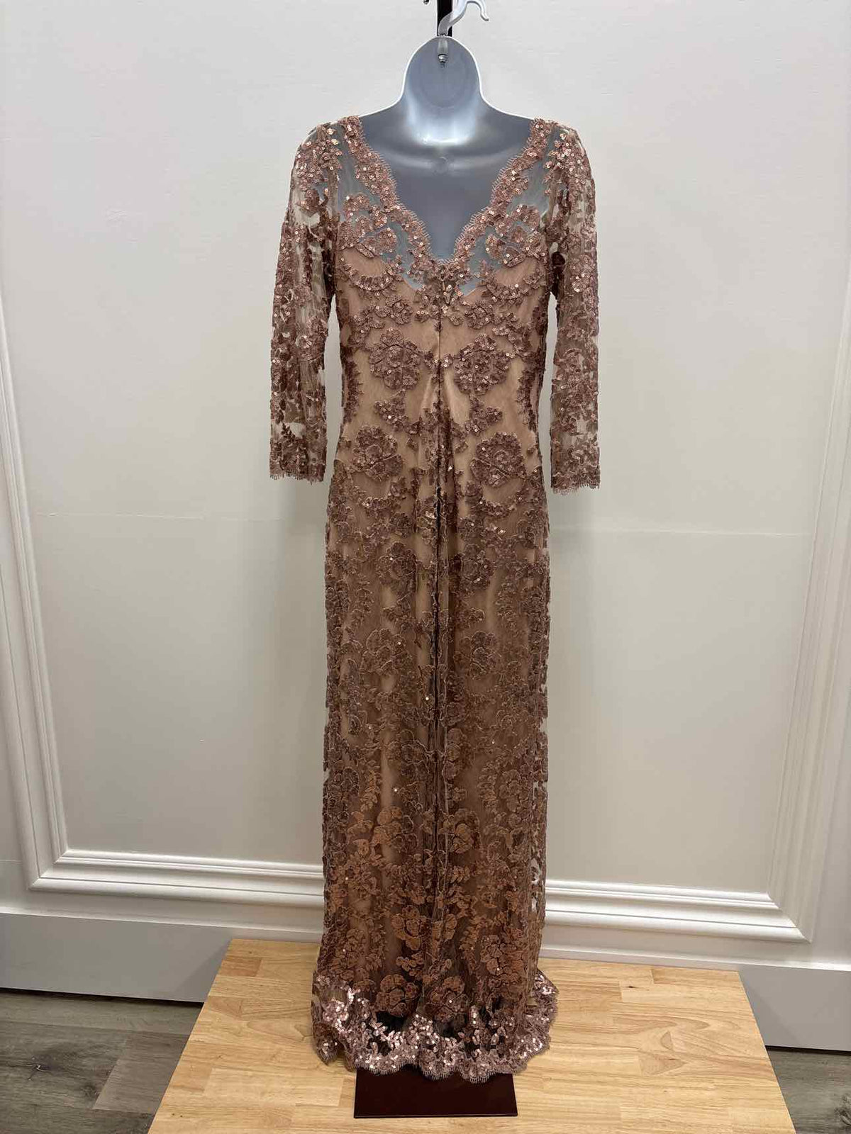 Tadashi Shoji Size 10 Osprey RoseGold Sequined Preloved Dress