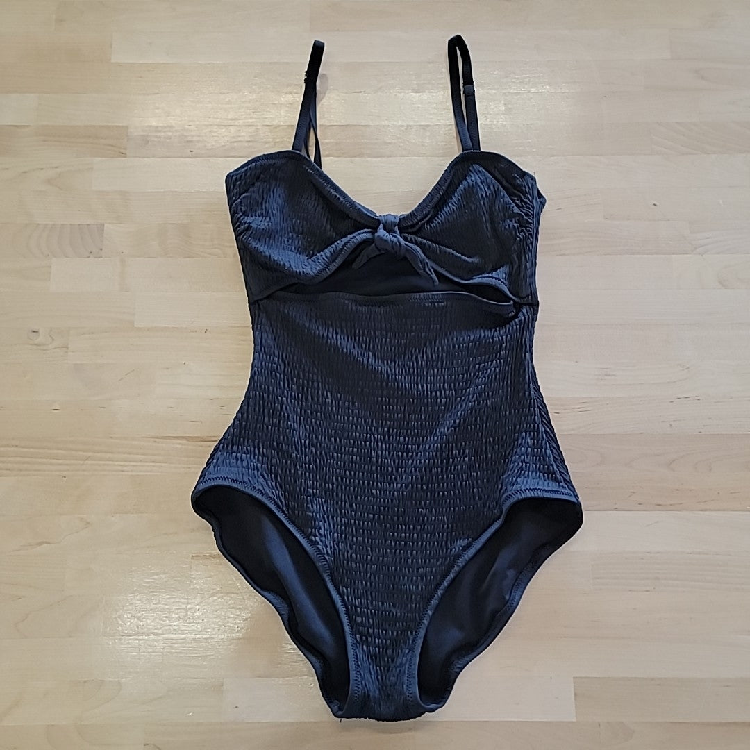 Vince Camuto Size 12 Black Swimsuit