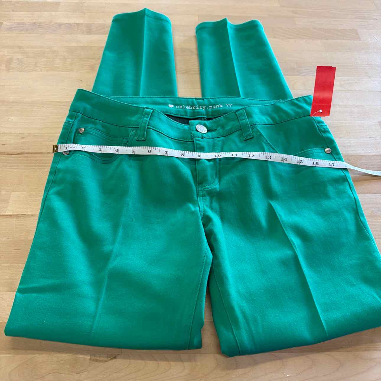 Celebrity pink Size 11 Green Preloved Jeans