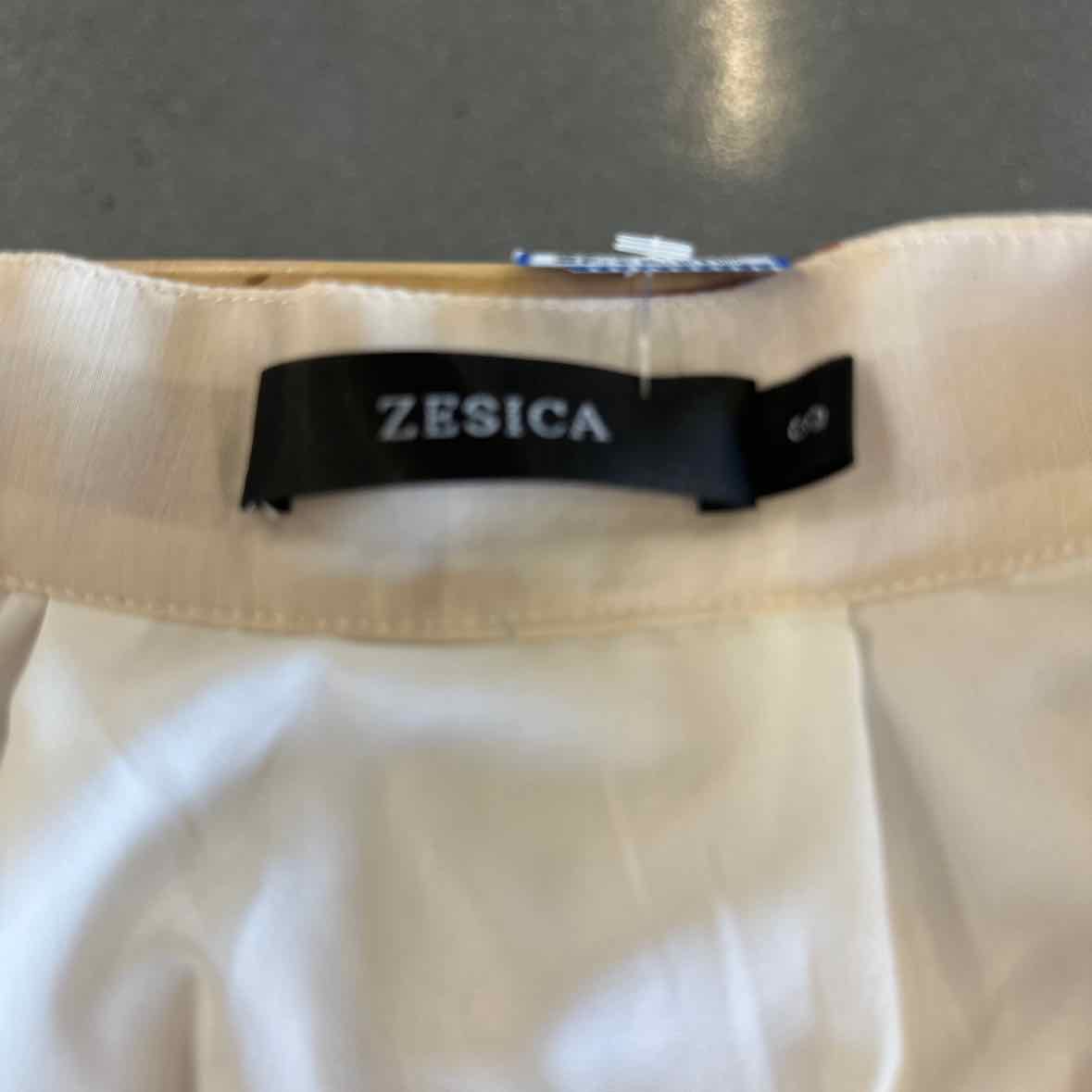 Zesica Size S White Button Down Shirt