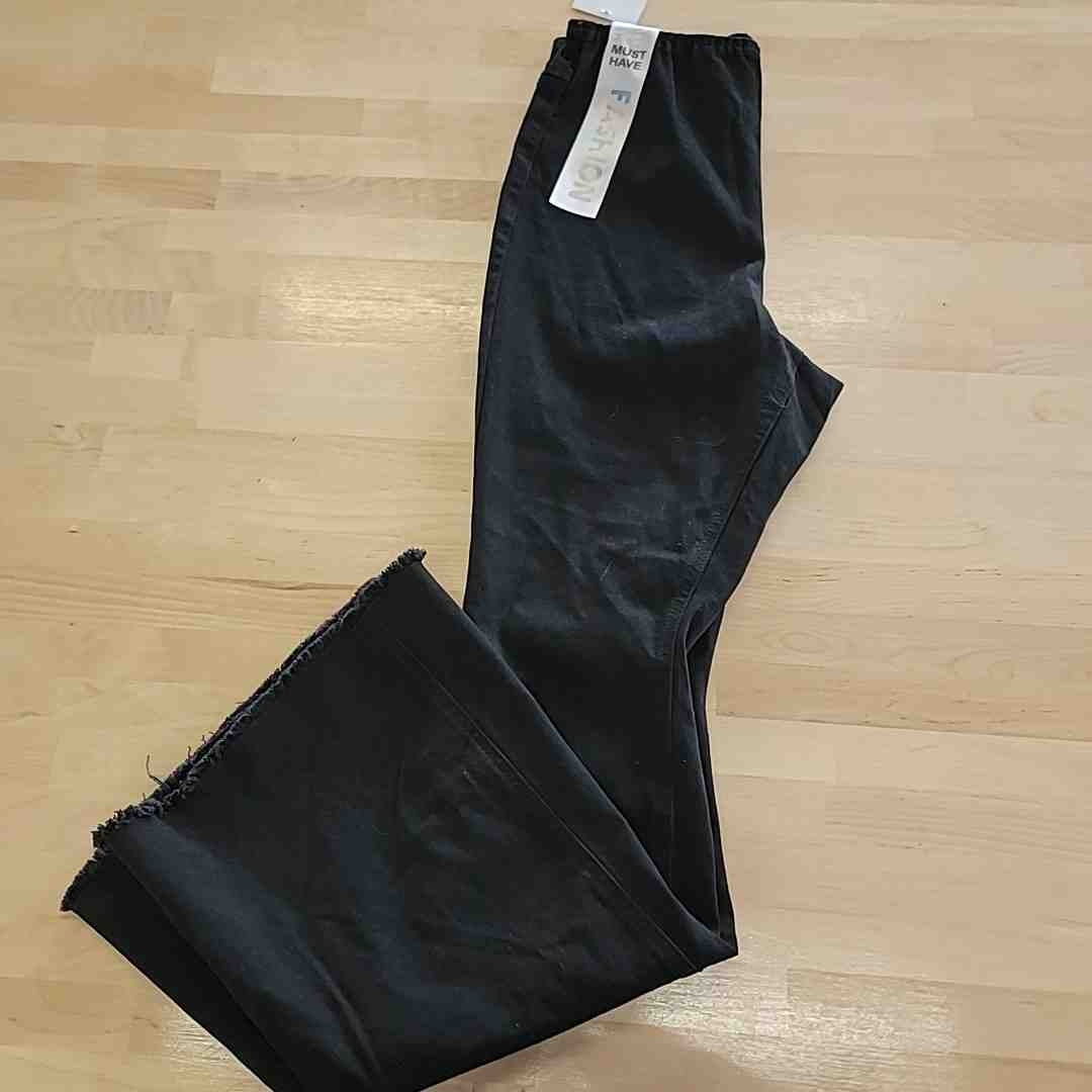 TINSELTOWN Size 5 Black New Jeans