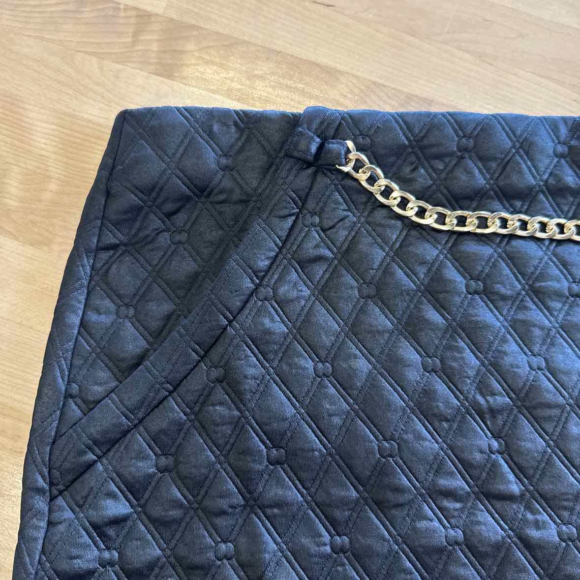 Carole Wren Size M Black Skirt