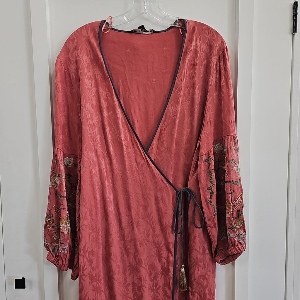 TRF Size XS Pink Preloved Duster