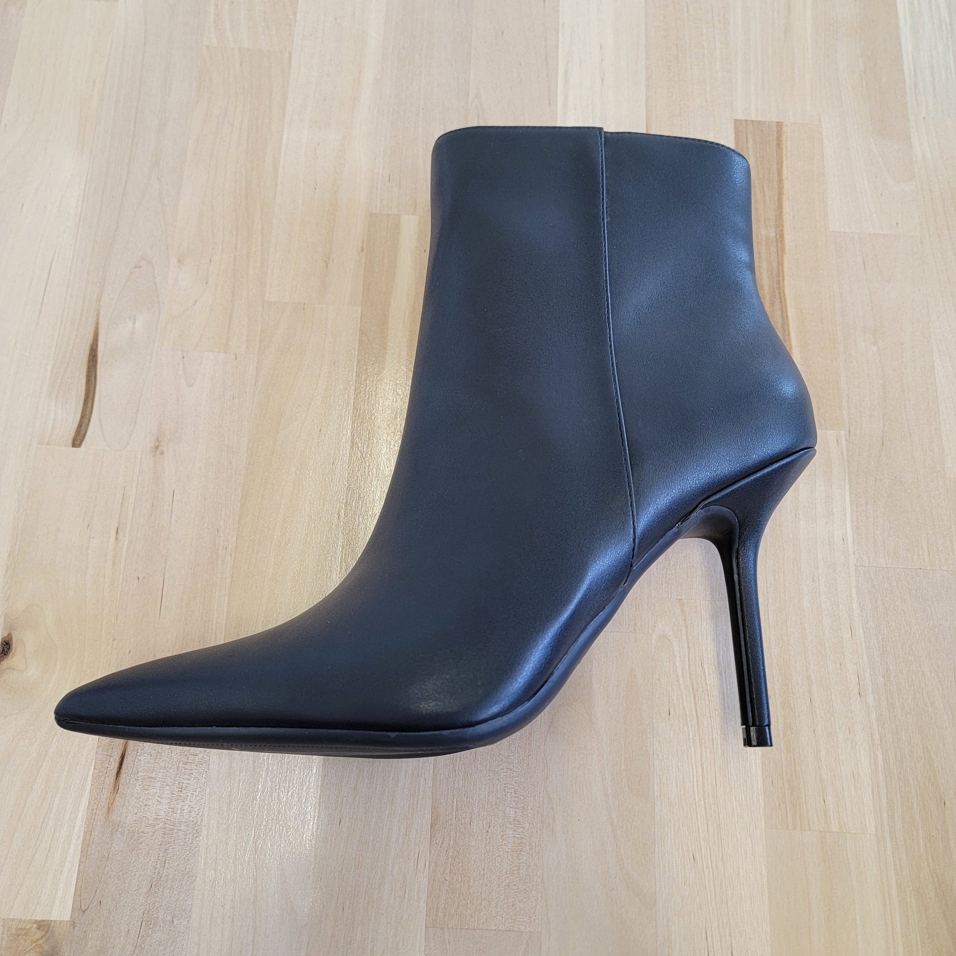 INC Shoe Size 10 Black Heels