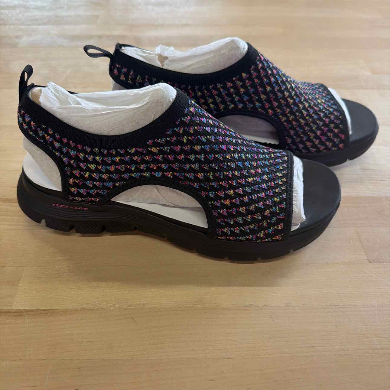 Skechers Size 10 Multi-Color New Sandals