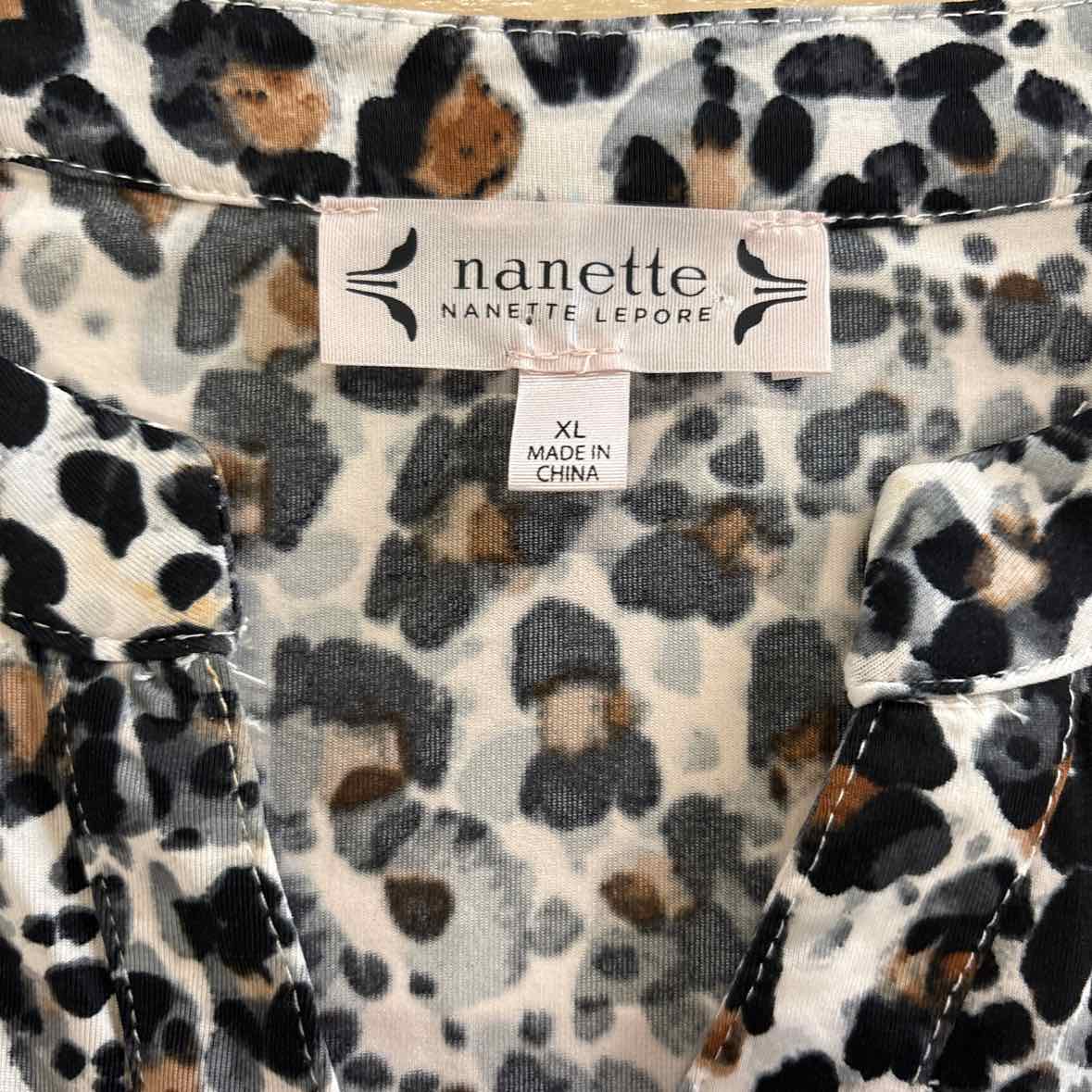 Nanette Size XL White Long Sleeve