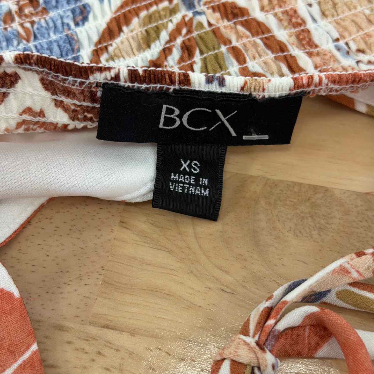 BCX Size XS Sweetheart-Neck Cap-Sleeve Top