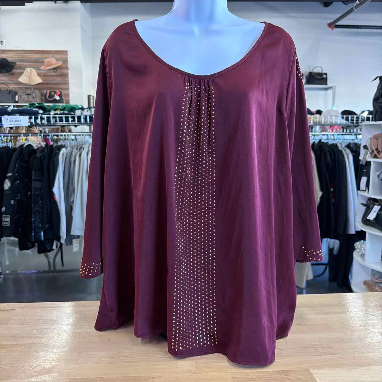 Jennifer Lopez Size 2X Wine Preloved Blouse