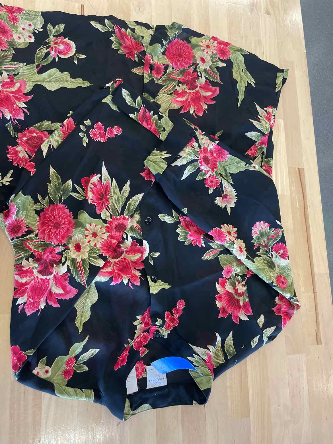 emma james Size 10 Black Button Down Shirt