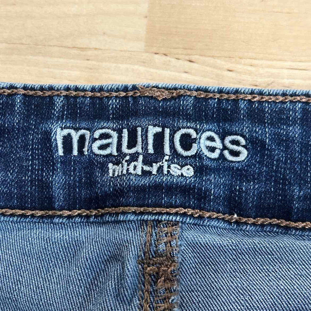 Maurices Size 10 Blue & Aqua Print Denim Preloved Jeans