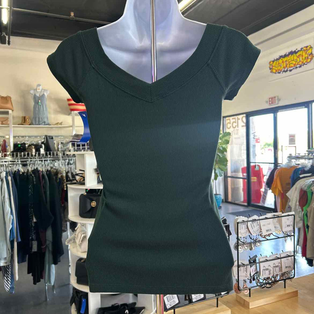 Bebe Size S Green Preloved T-Shirt SS