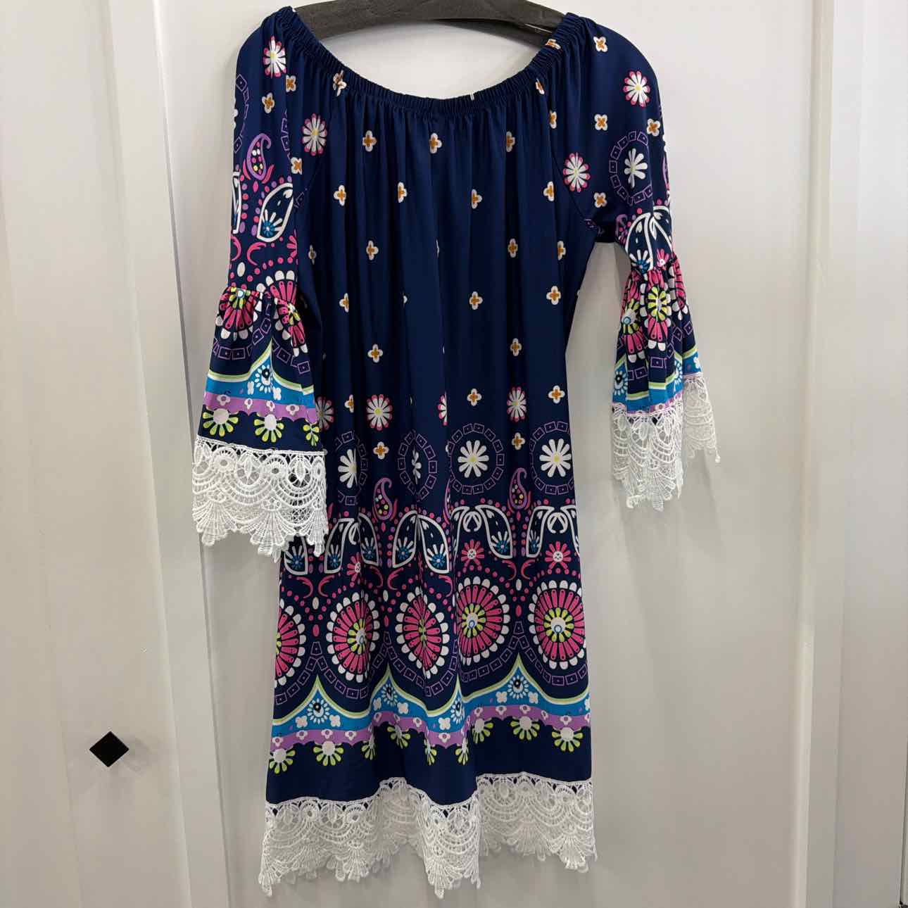 White Mark Size XL Navy Preloved Dress