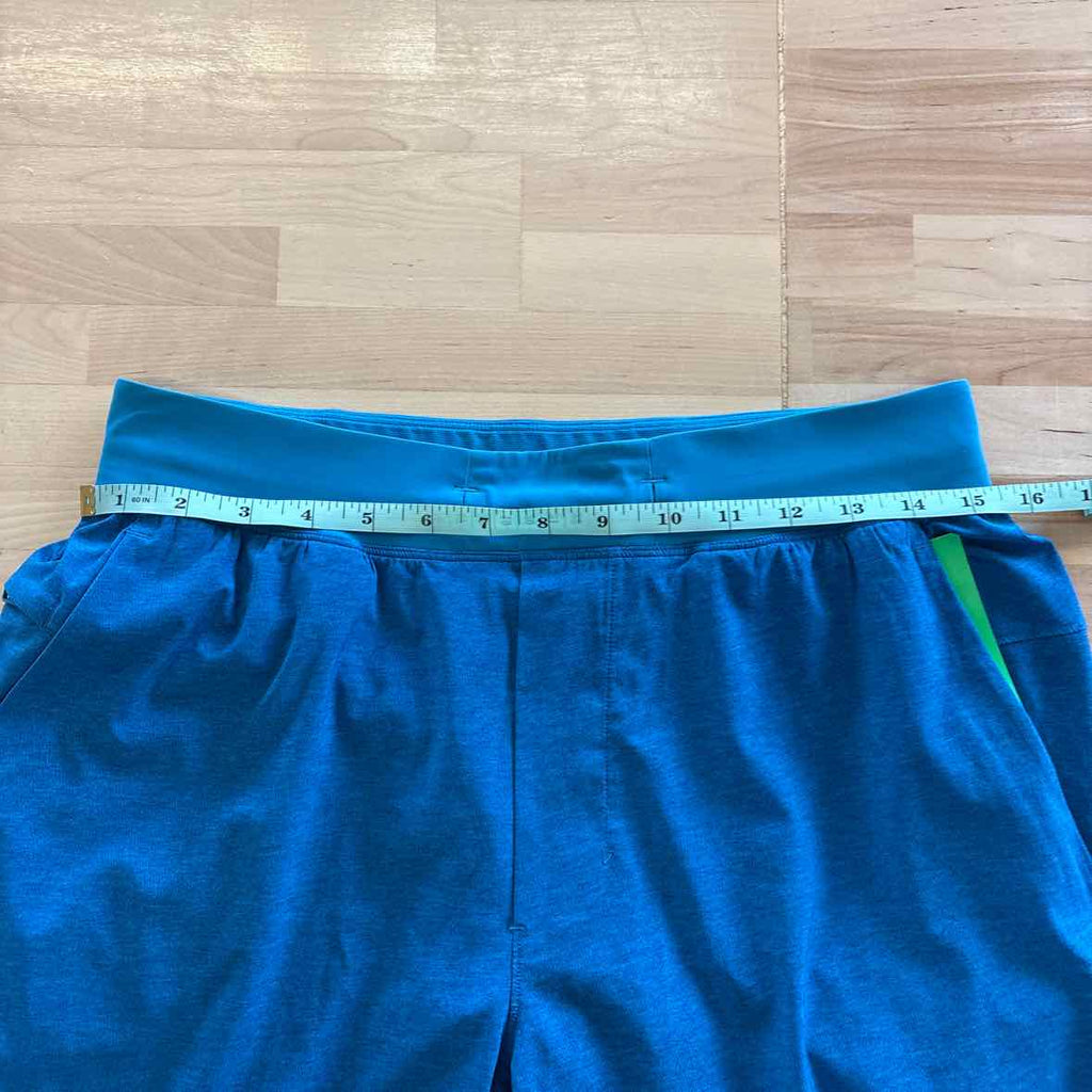 LuluLemon Size M Blue MENS Athletic Shorts