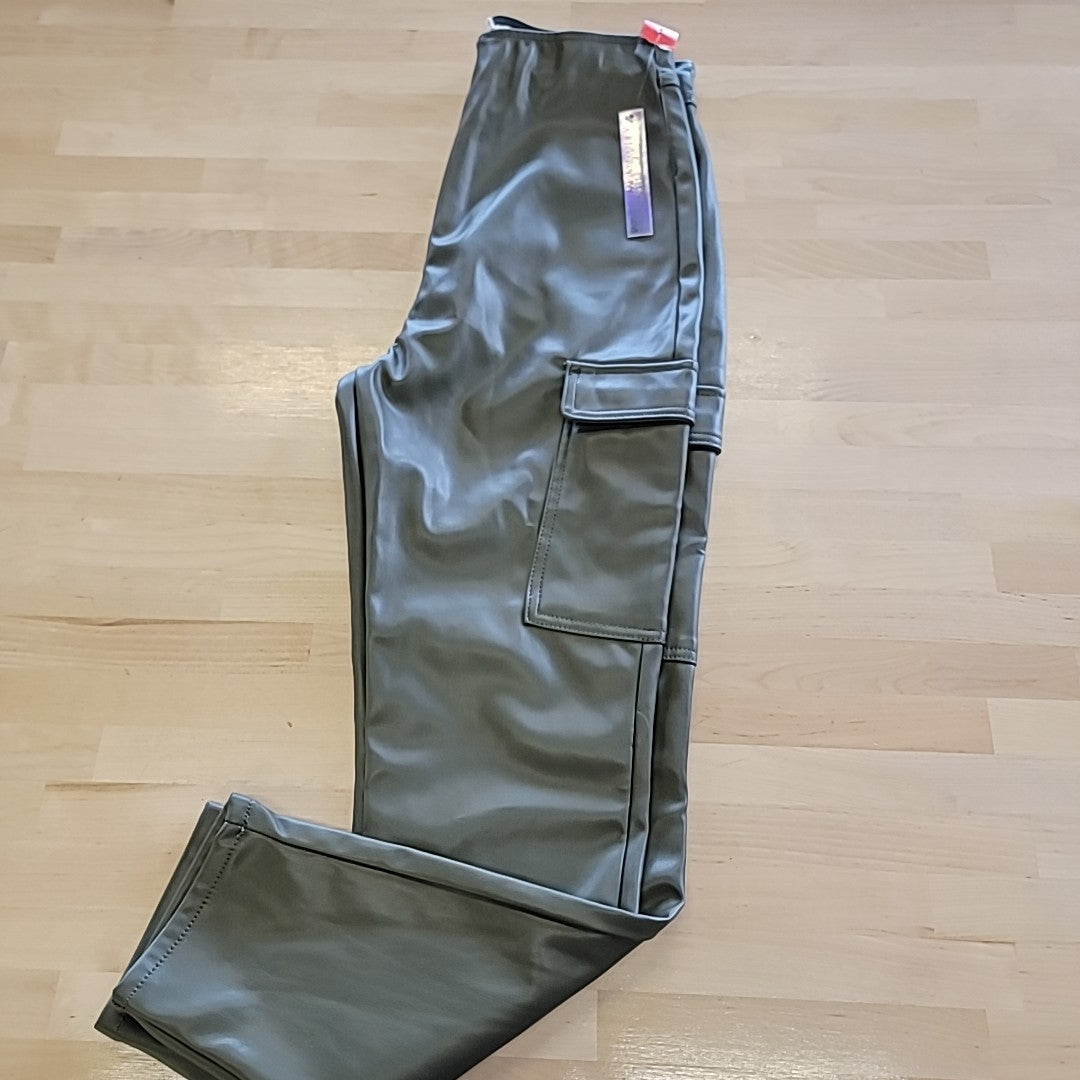 TINSELTOWN Size L Green Pants