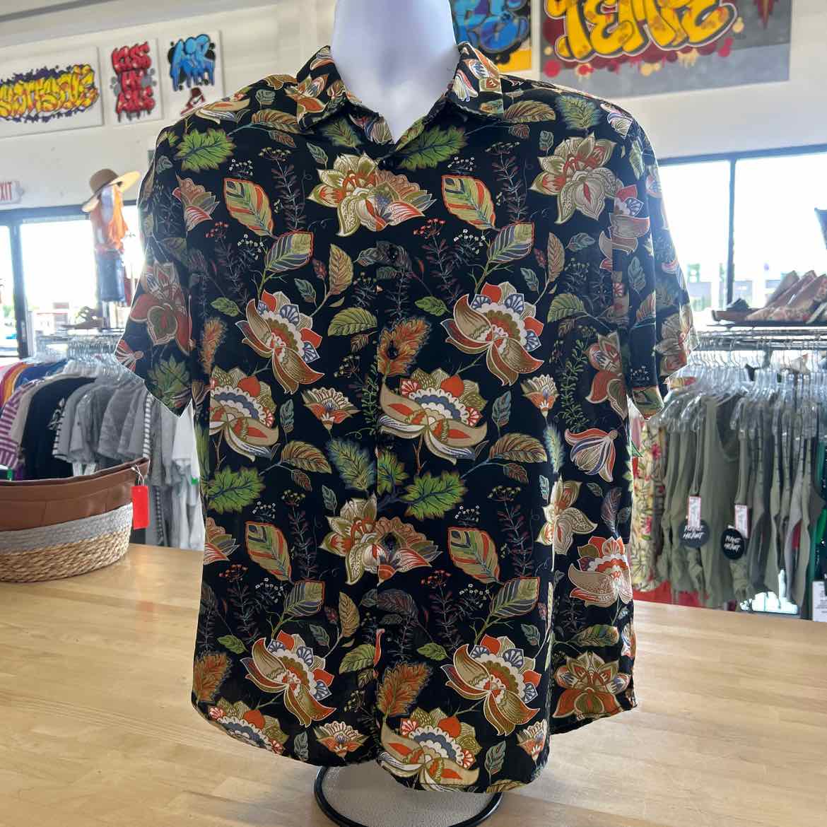 Denim & Flower Size L Multi color Preloved MENS Button Down Shirt