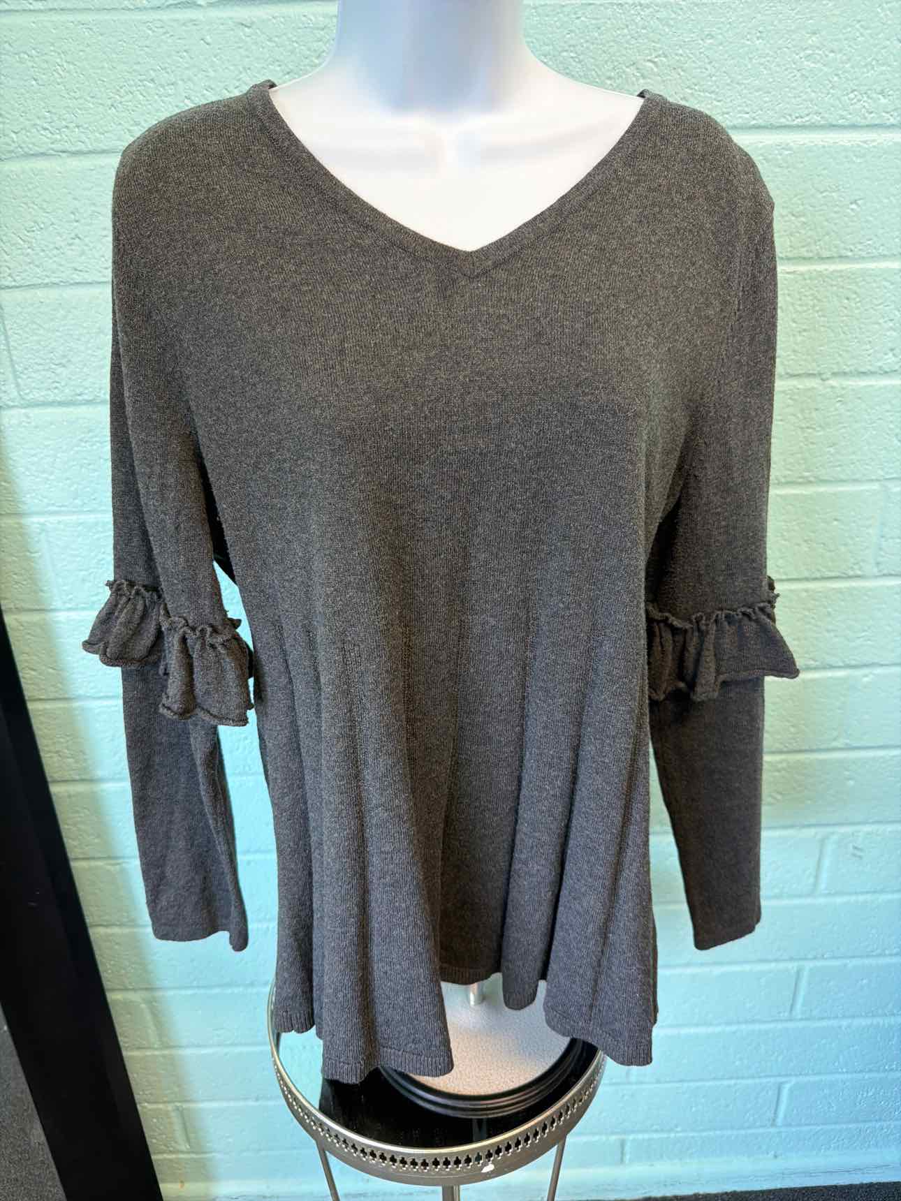 Style & Co. Size L Dark Gray Knit Top