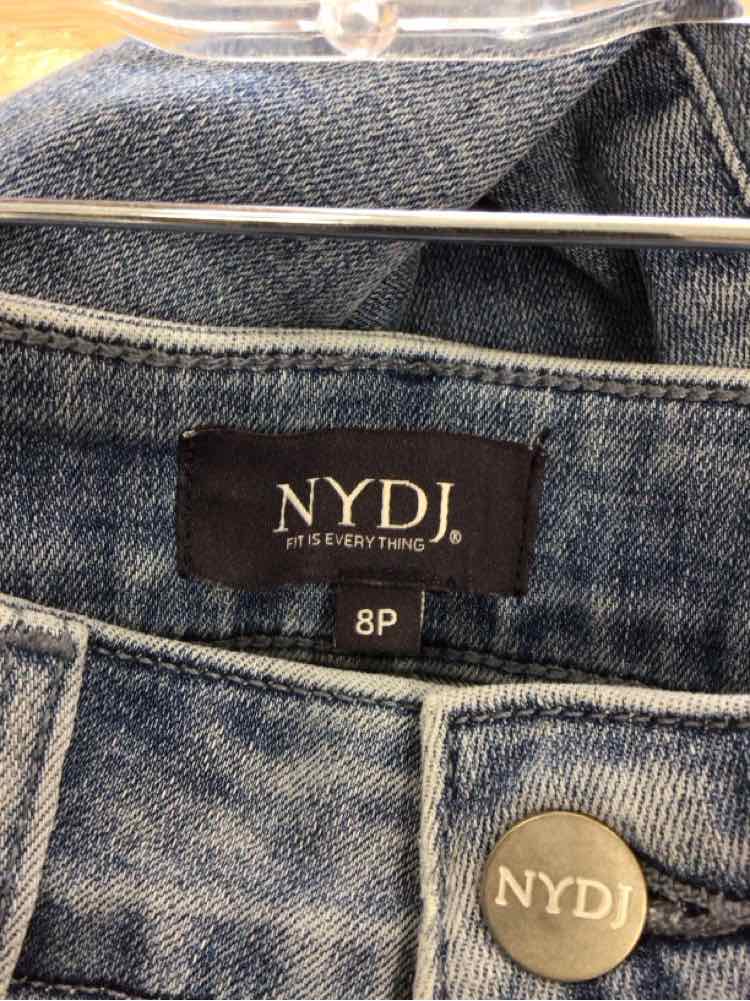 NYDJ Size 8P Blue Preloved Jeans