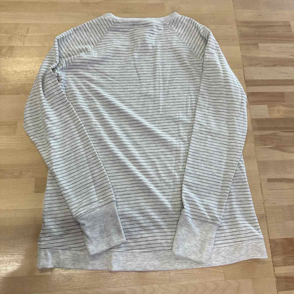 Danskin Size M Gray Long Sleeve