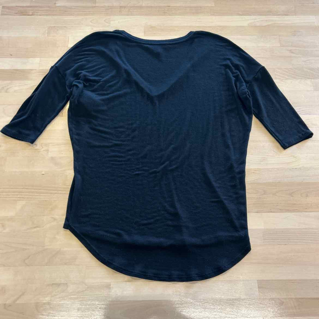 Express Size XS Black Shirt