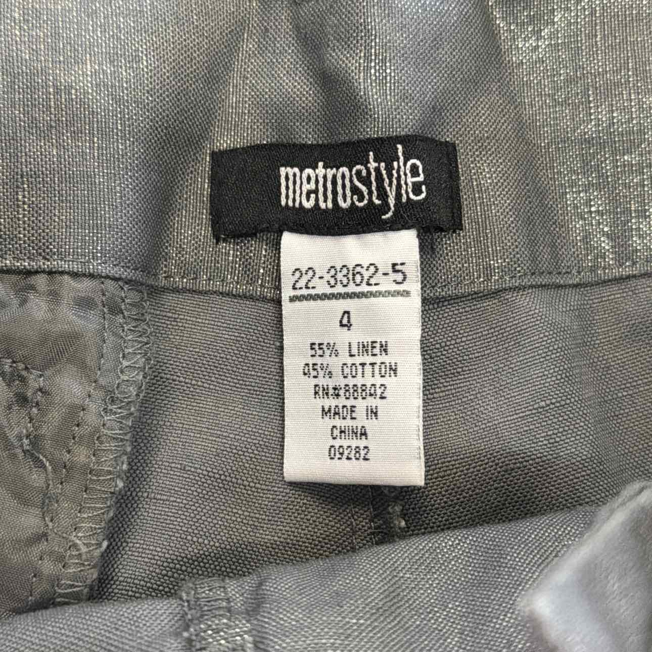 Metro style Size 4 Gray Used Pants