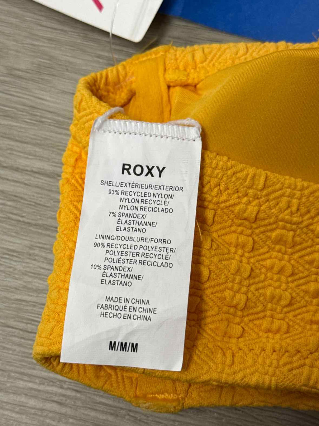 Roxy Size M Haleiwa Textured Bandeau Bikini Top - Yellow