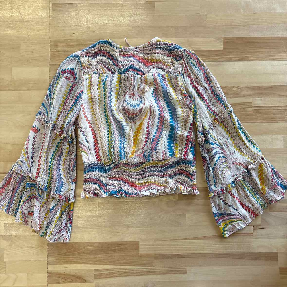 Maeve by Anthropologie Size XS Red Yellow Blue Blouse With Bell sleeves