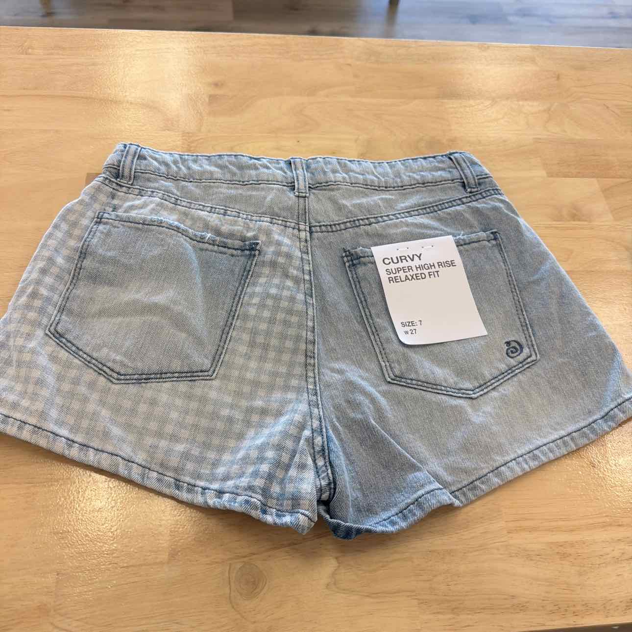 Indigo Rain Women Size 7 Blue New Shorts