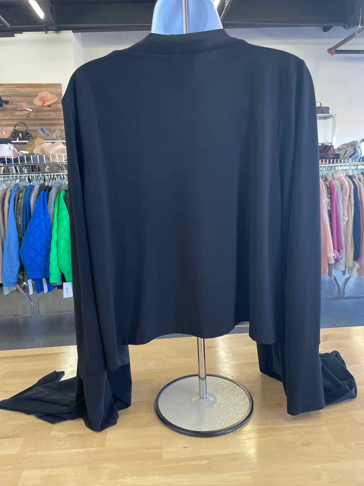Size M Black Jacket