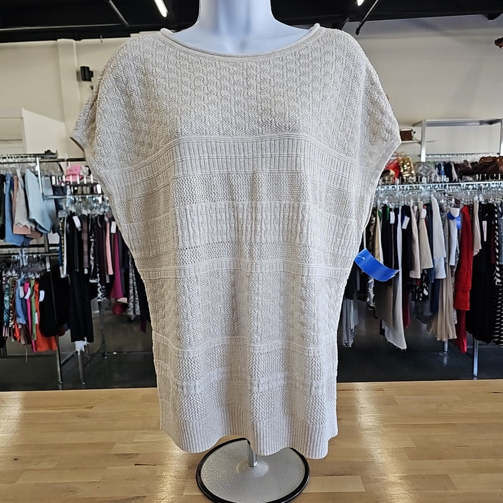 Style & Co. Size L Cream Shirt