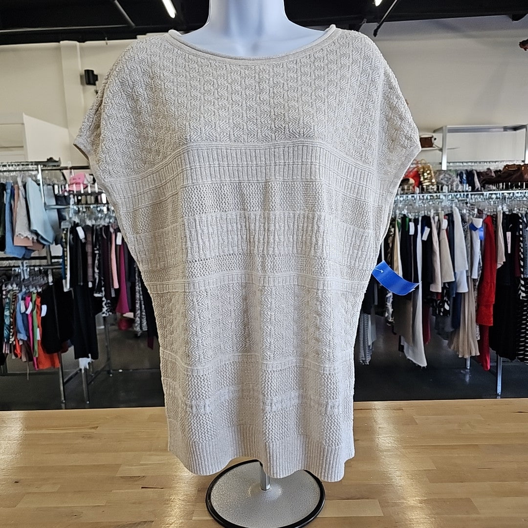 Style & Co. Size L Cream Shirt