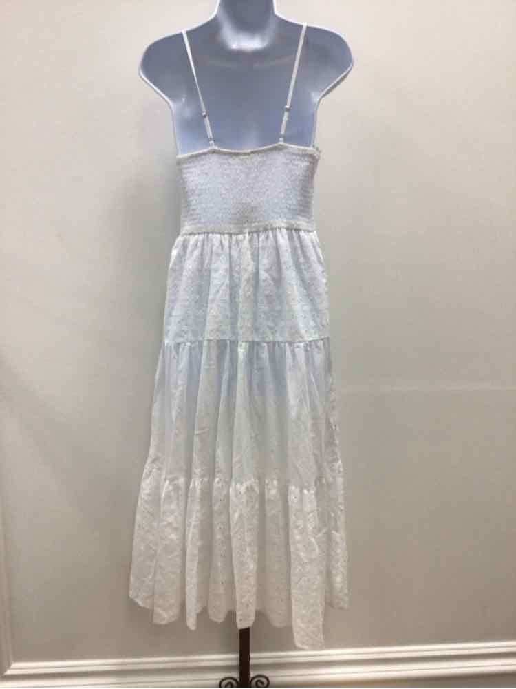 Self E Size M White New Dress