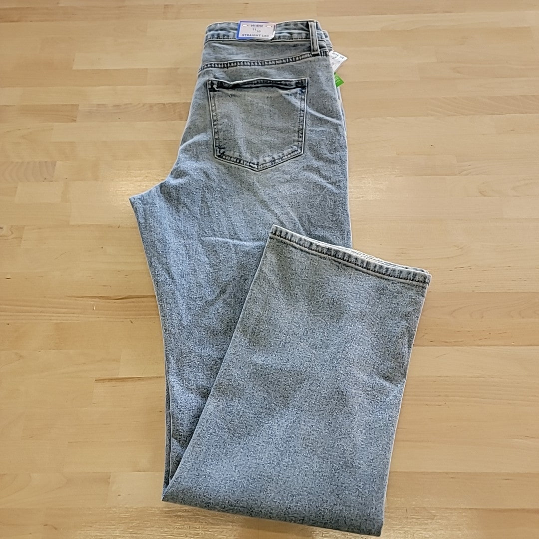Tinseltown Juniors' Relaxed Ripped Straight-Leg Jeans